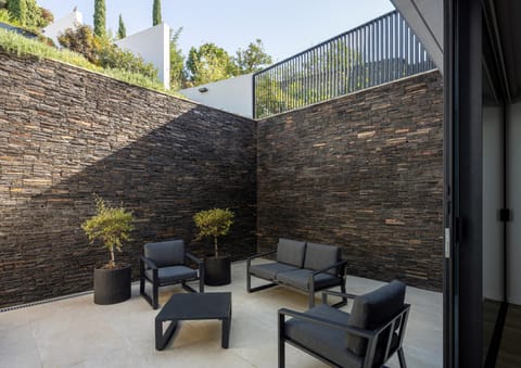 Patio, Balcony/Terrace