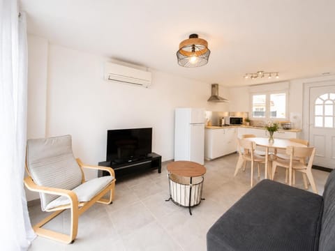 TV and multimedia, Living room, internet, kitchen, air conditioner