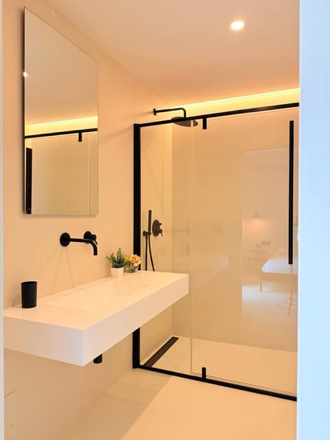 Shower, Bathroom, Bath