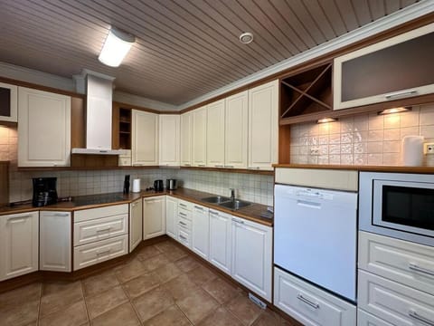 Kotimaailma - House - Pietarsaari Apartment in Finland