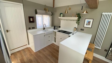 Cosy Luxury Cotswold Retreat Apartment in Winchcombe