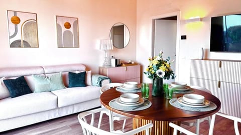 Brighter Days - Two-room apartment with lake view and pool Apartment in Province of Brescia