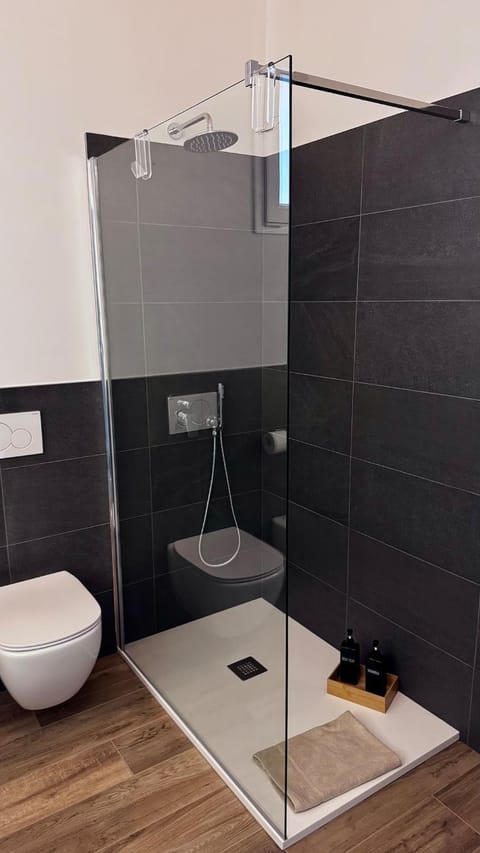 Brighter Days - Two-room apartment with lake view and pool Apartment in Province of Brescia