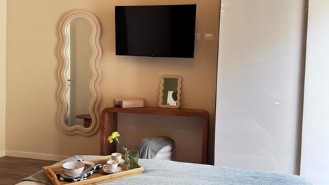 Brighter Days - Two-room apartment with lake view and pool Apartment in Province of Brescia