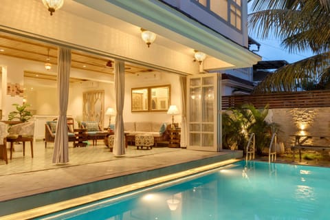 Patio, Pool view, Swimming pool