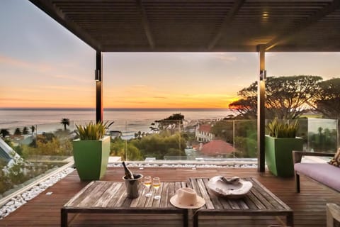 Balcony/Terrace, Seating area, Sea view