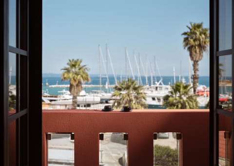 View (from property/room), Balcony/Terrace, Sea view