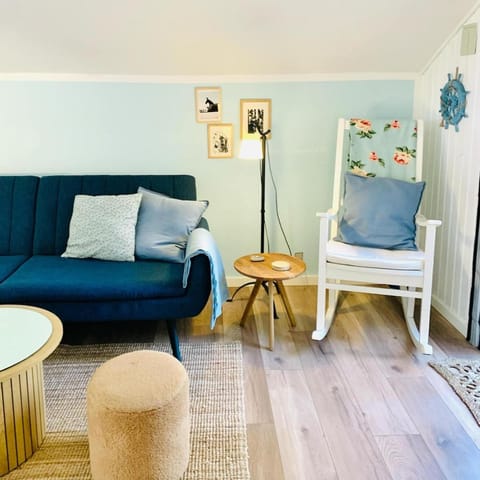 Idyllisk sommerhus tæt ved Blåvand House in Oksbøl