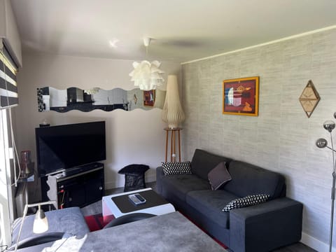 Zénith Stade Parc Expo Palais des Sports, Apt 2ch 4pers parking Apartment in Caen