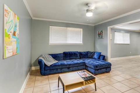 Fenced Backyard Spacious New Orleans Home! House in Viavant-Venetian Isles