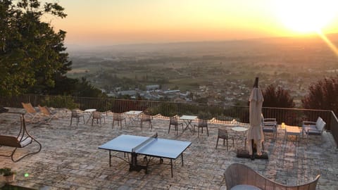 Summer, View (from property/room), City view, Garden view, Inner courtyard view