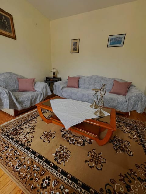 1RETRo HoUsE House in İzmir Province