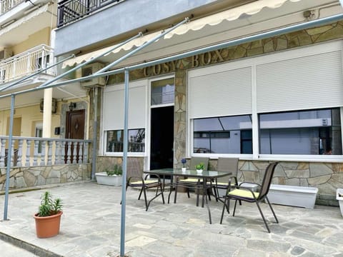 Sand Blue Nea Peramos Apartment in Nea Peramos