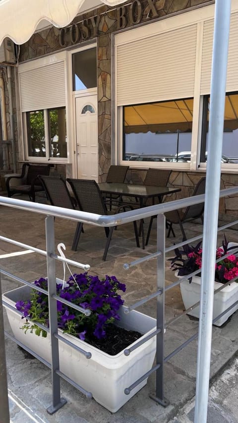 Sand Blue Nea Peramos Apartment in Nea Peramos