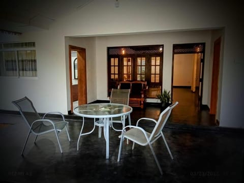 Seating area