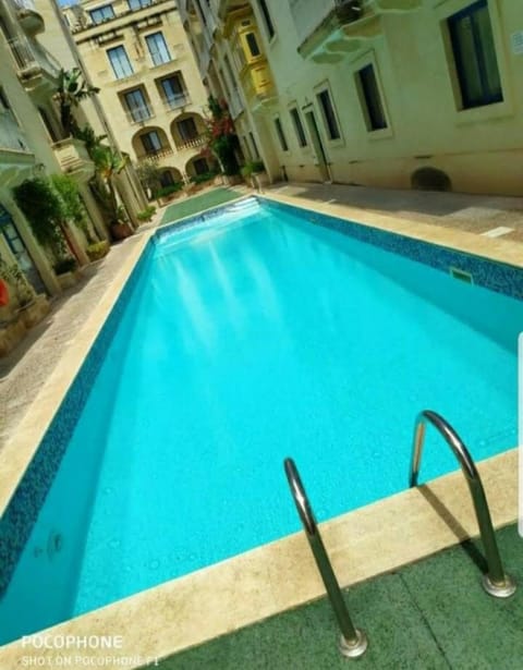 Apartment with pool Apartment in Malta
