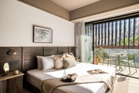 Bed, Balcony/Terrace, Bedroom