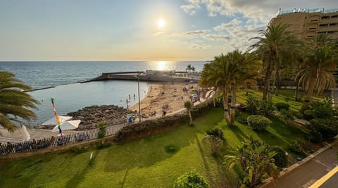 Garden, Beach