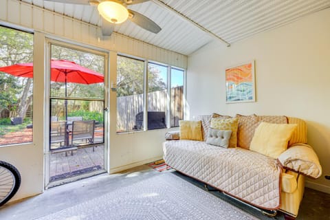 Walk to Beach Gem with Fenced Yard in St Augustine Apartment in Vilano Beach