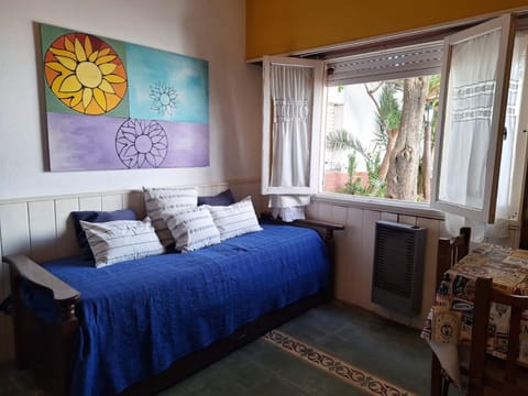 Bed, Kitchen or kitchenette, Living room, Bedroom