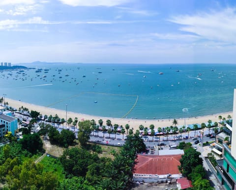 Property building, Beach, Sea view