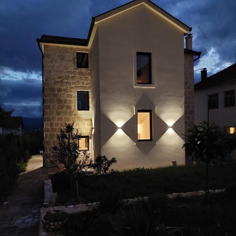 Property building, Night