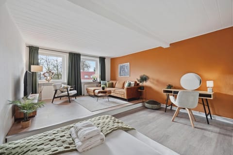 Living room, Photo of the whole room