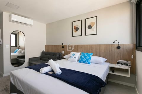 Bed, Photo of the whole room, air conditioner