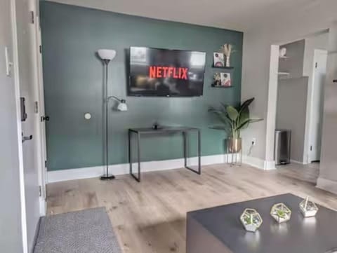 Communal lounge/ TV room, Living room