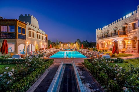 Property building, Day, Night, Garden, Garden view, Pool view, Swimming pool, sunbed