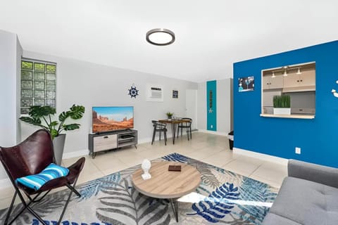 Ocean Breeze Home House in Hollywood