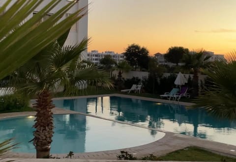 Balcony/Terrace, Swimming pool