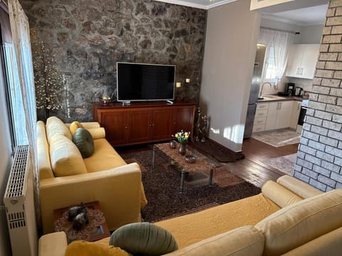 Οικία τζιβαέρι Apartment in Decentralized Administration of Macedonia and Thrace