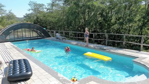 Swimming pool, Swimming pool