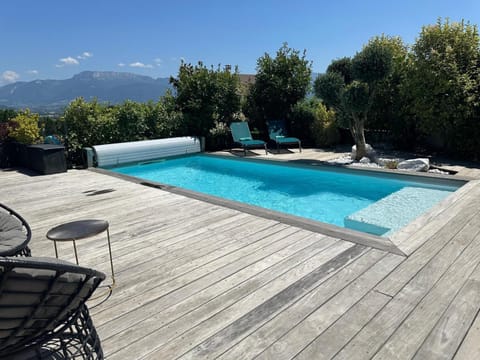 Patio, Natural landscape, Garden, Mountain view, Swimming pool, Swimming pool, sunbed