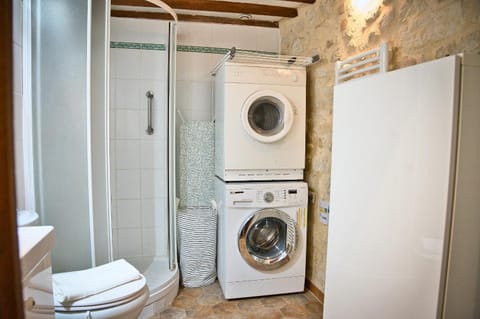 Appartement Centre Historique - Garage Privé Apartment in Uzes