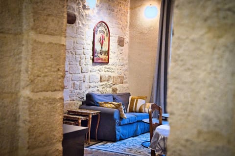 Appartement Centre Historique - Garage Privé Apartment in Uzes