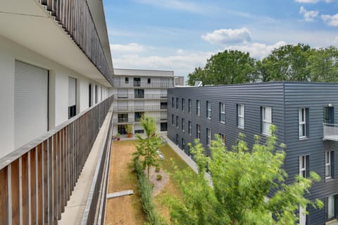 Property building, Garden, Garden view