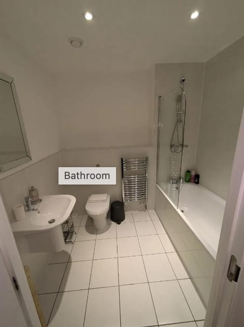 Toilet, Bathroom, Bath