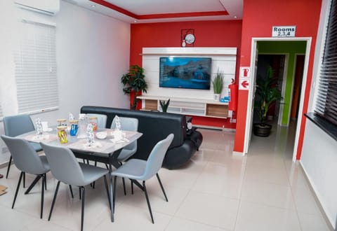 Communal lounge/ TV room, Communal lounge/ TV room, Living room, Seating area, Dining area