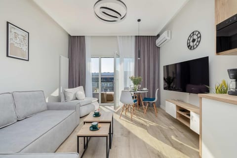Living room, Seating area, Evening entertainment