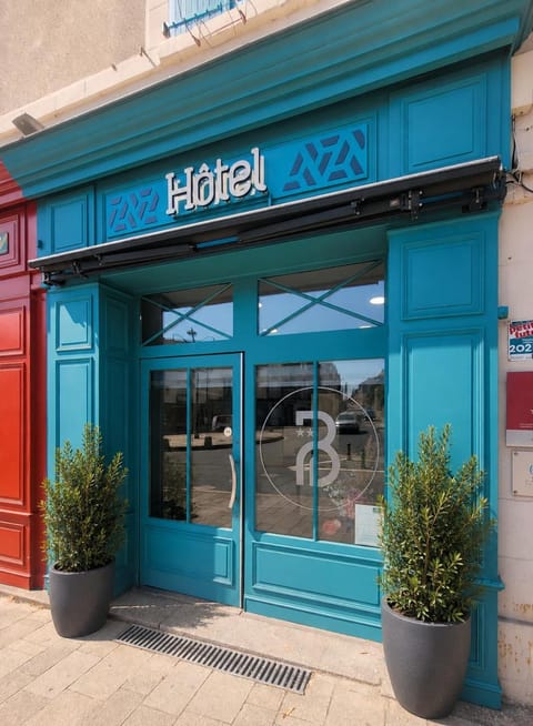 Facade/entrance, Property logo or sign