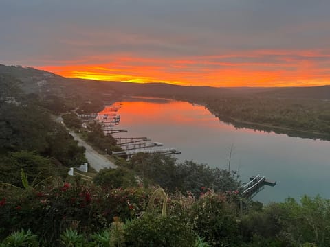 Balcony/Terrace, River view, Sunset