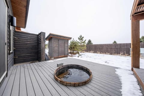 Wilderness Club Golfer's Cottage House in Idaho