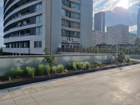 Nice view in La Défense Apartment in Puteaux