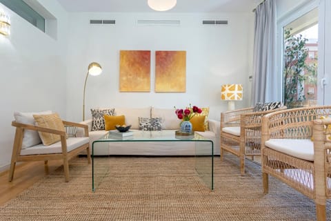 Balcony/Terrace, Living room