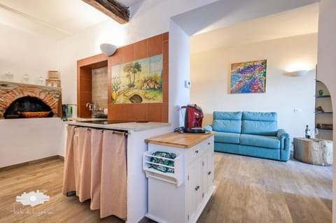 Property building, Kitchen or kitchenette, Living room