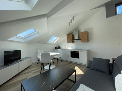 Midi Station 3 Apartment in Saint-Gilles