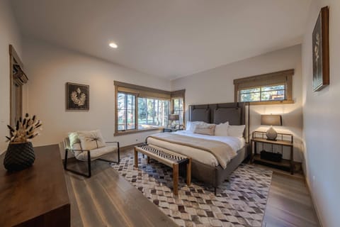 Wilderness Club Cabin - Sleeps 7 Cabin in Idaho