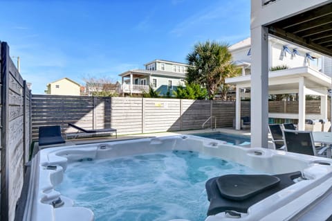 Salty Towers by Sea Scape Properties House in Surf City